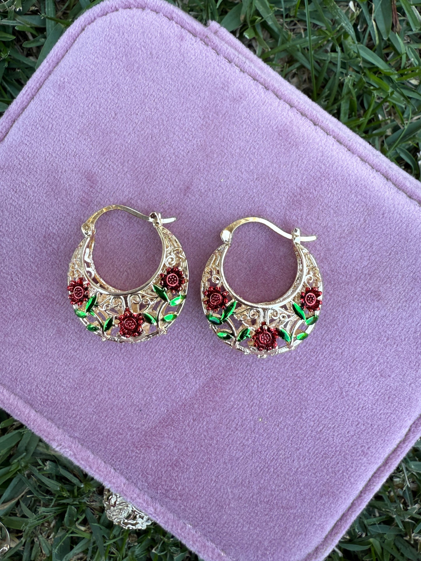 Virgencita and Flower Earring for her