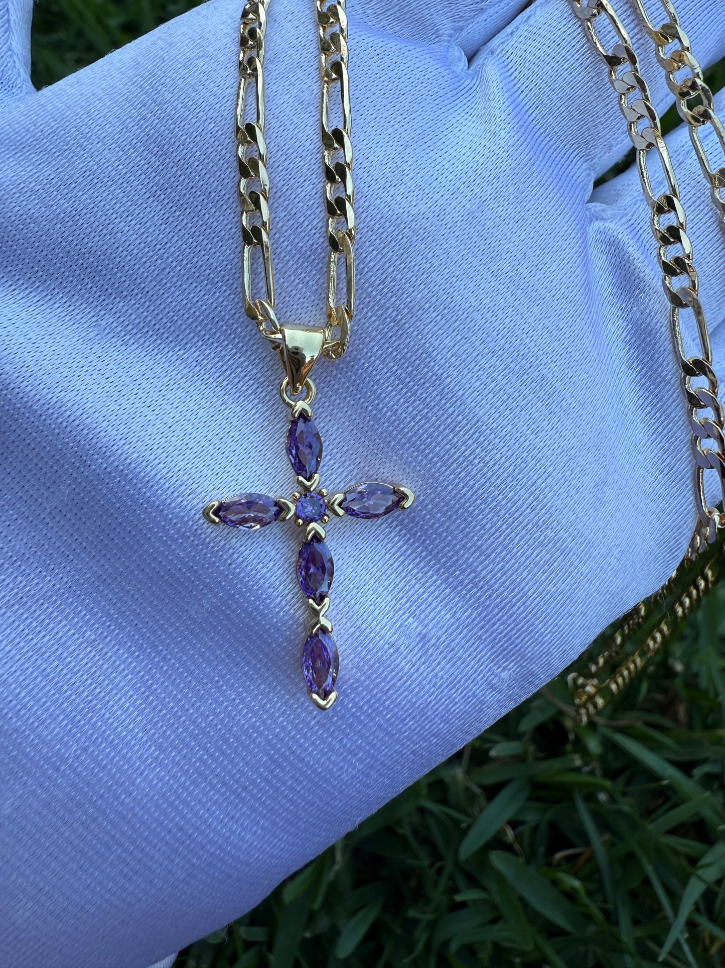 Color cross necklace