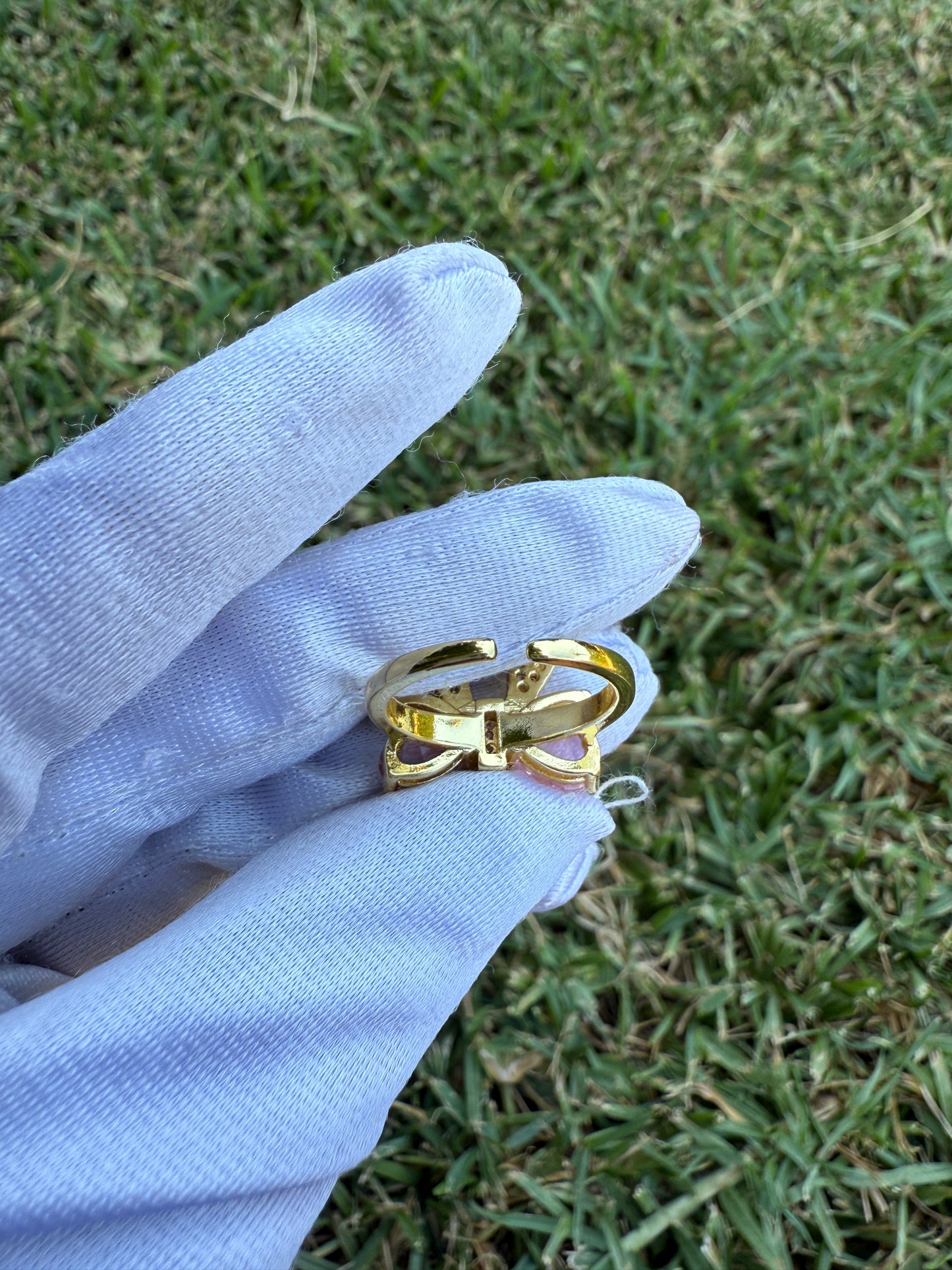 Bow adjustable Ring