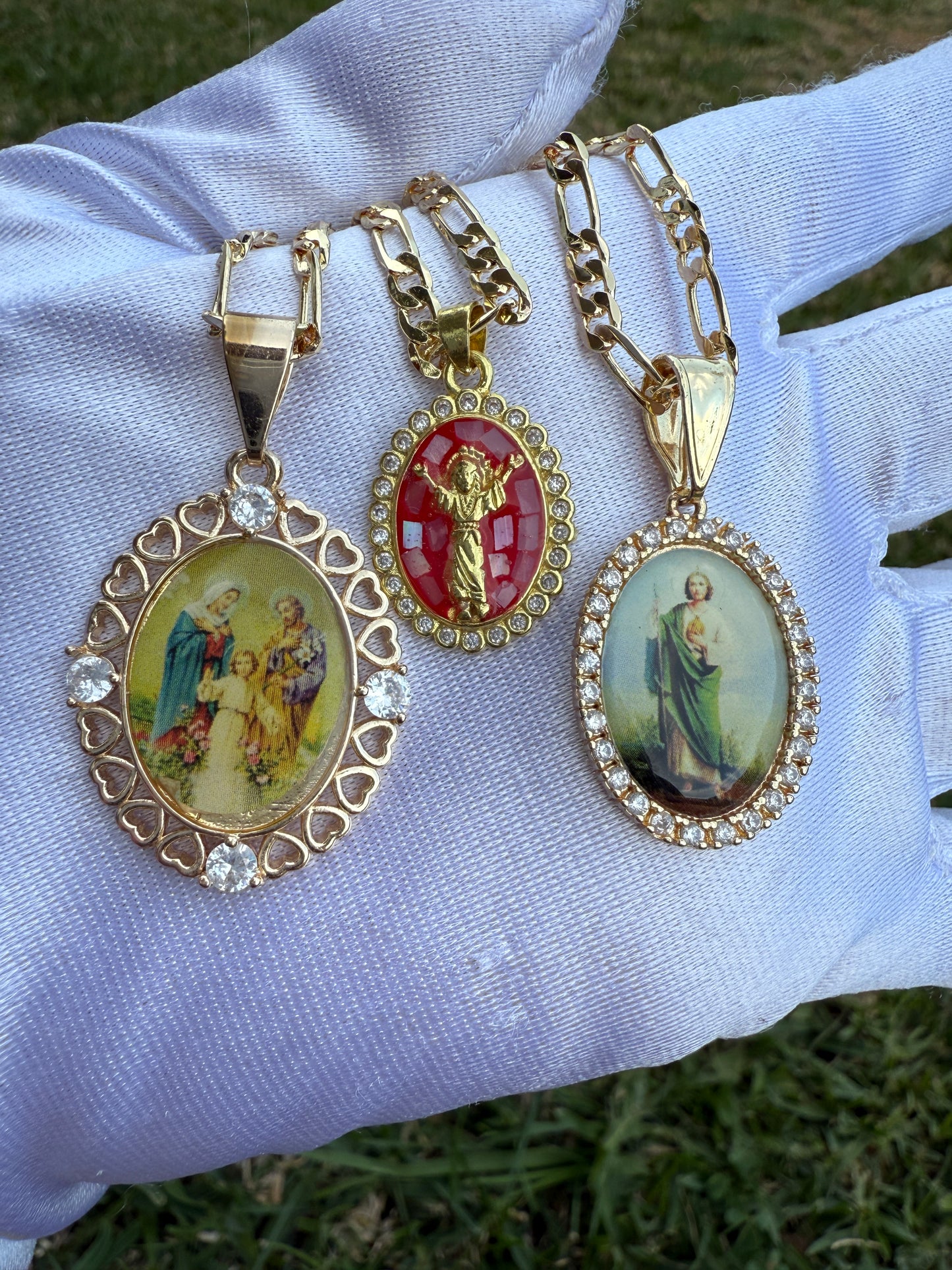 Saint Necklace St Jude, Divine Child, Holy Family