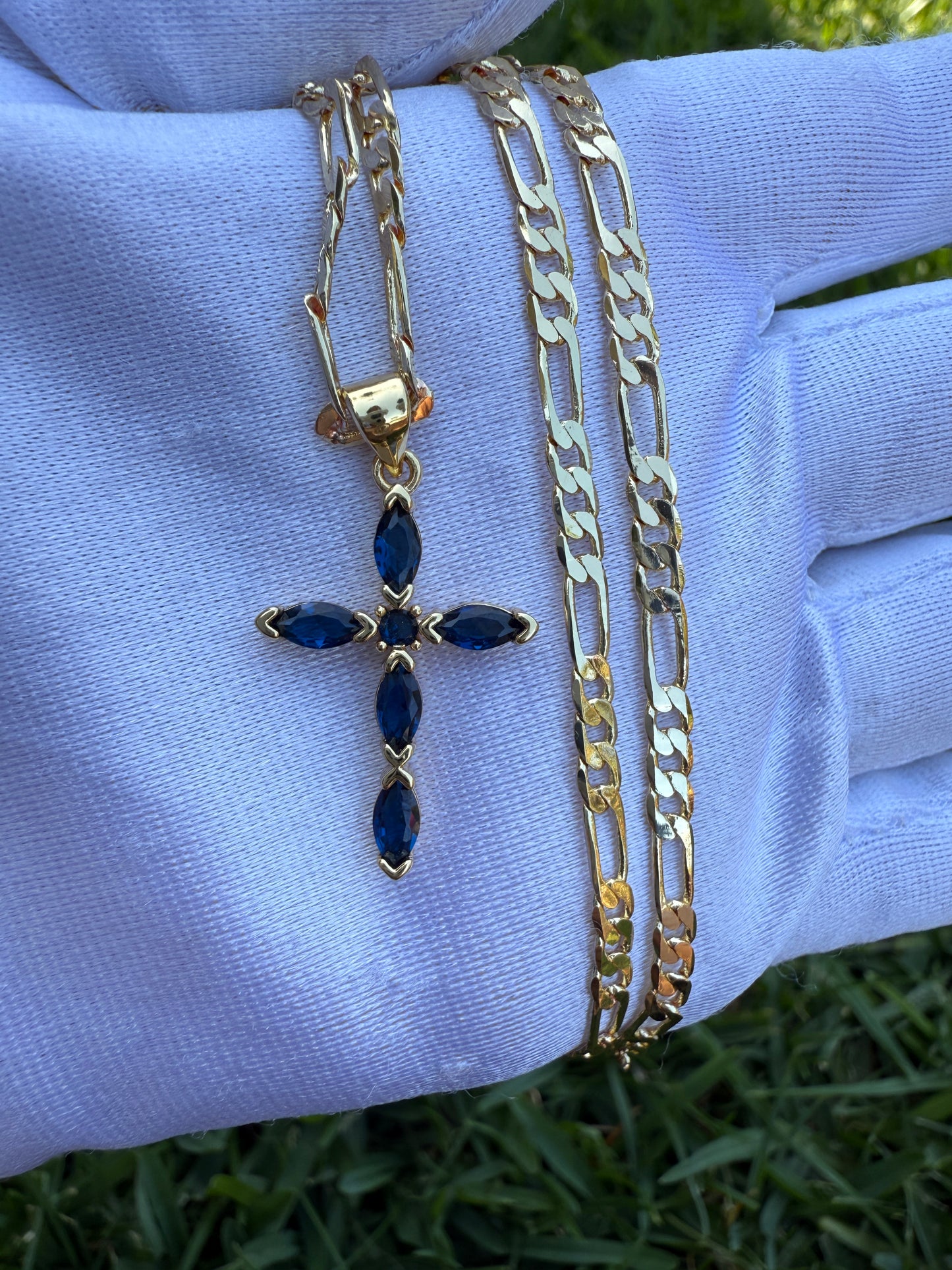 Color cross necklace