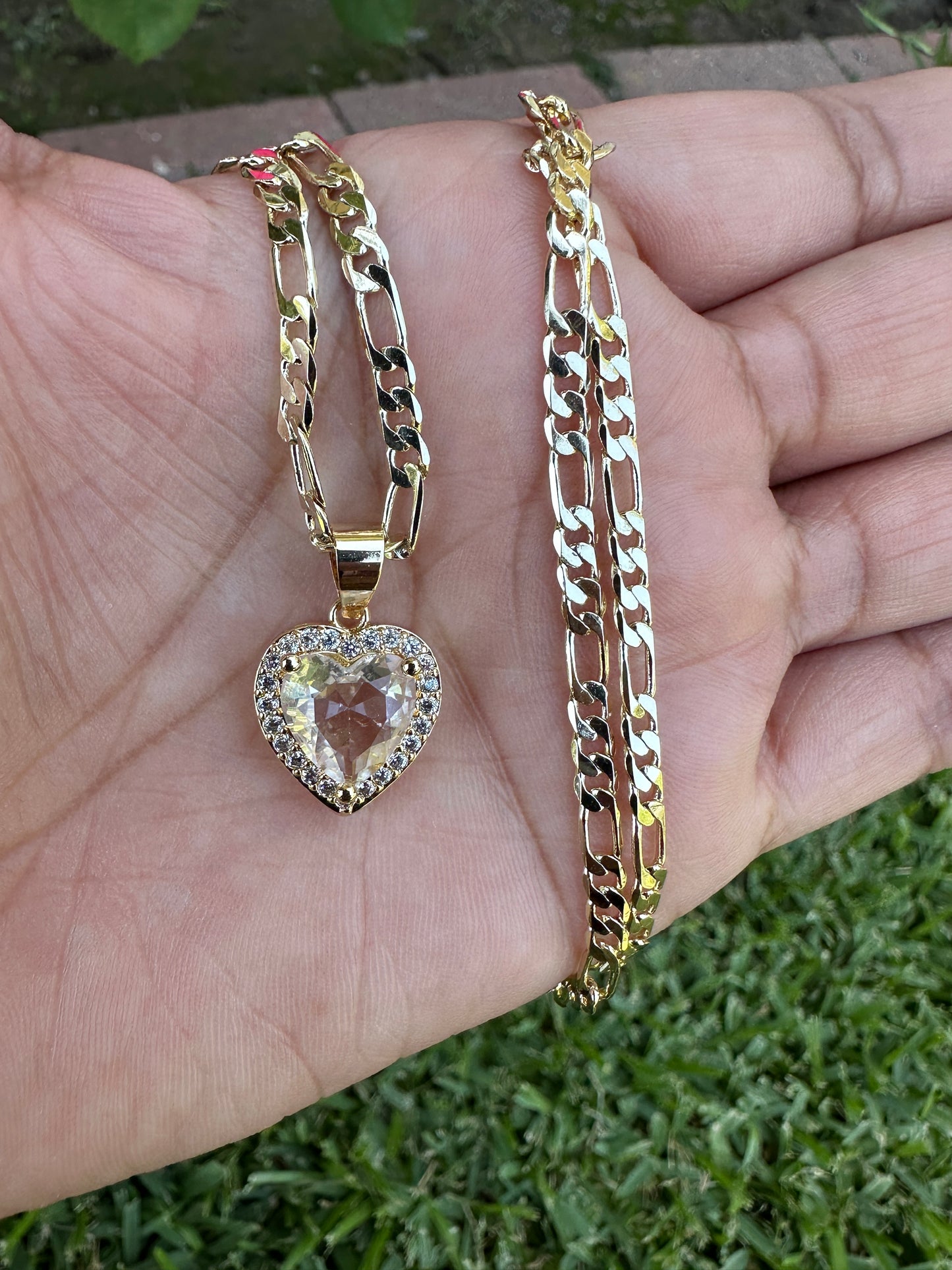 “Clear Rock” Heart Diamond Necklace -Gold Plated