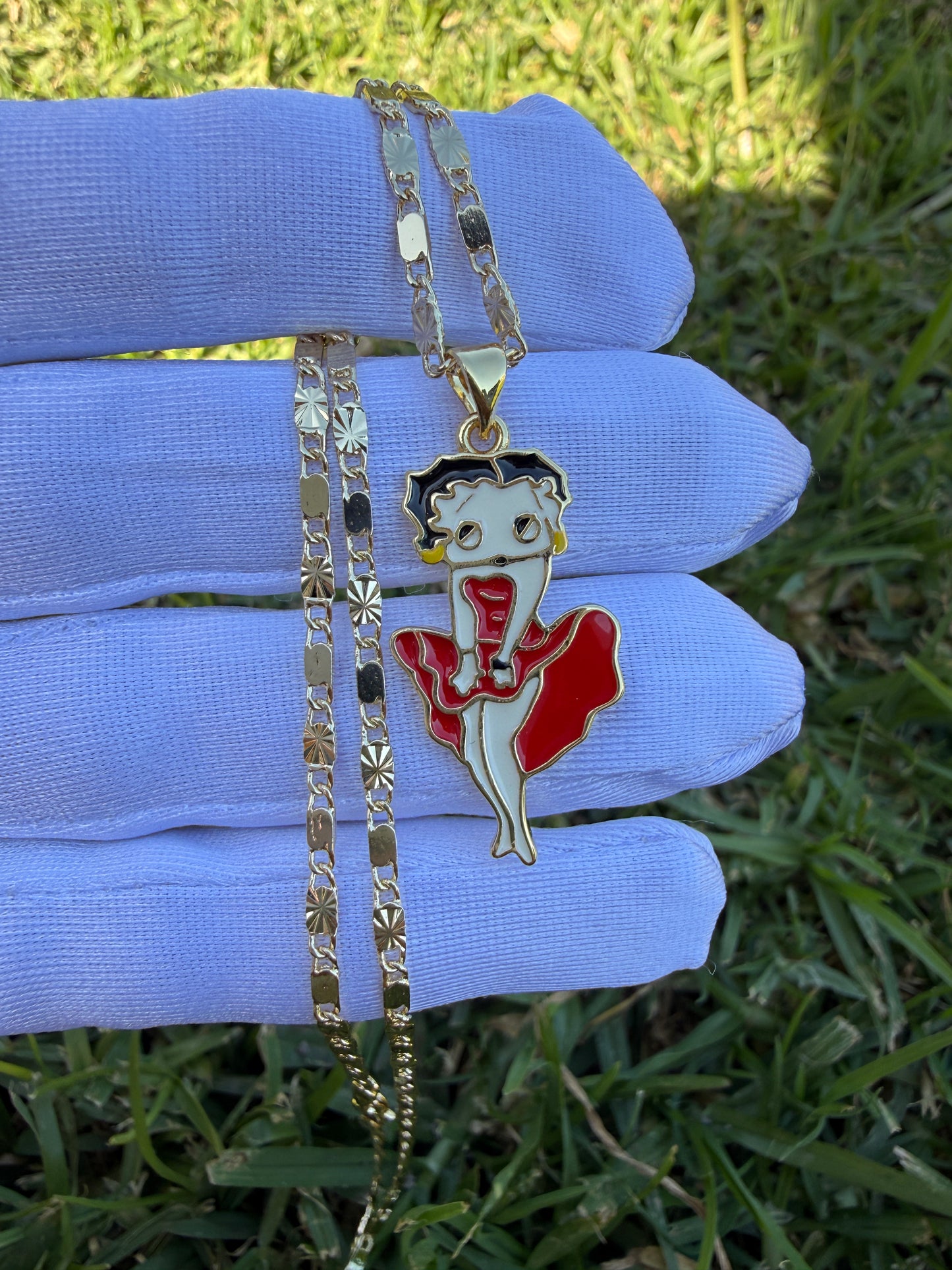 Betty Necklace with Letter Personalized with chain