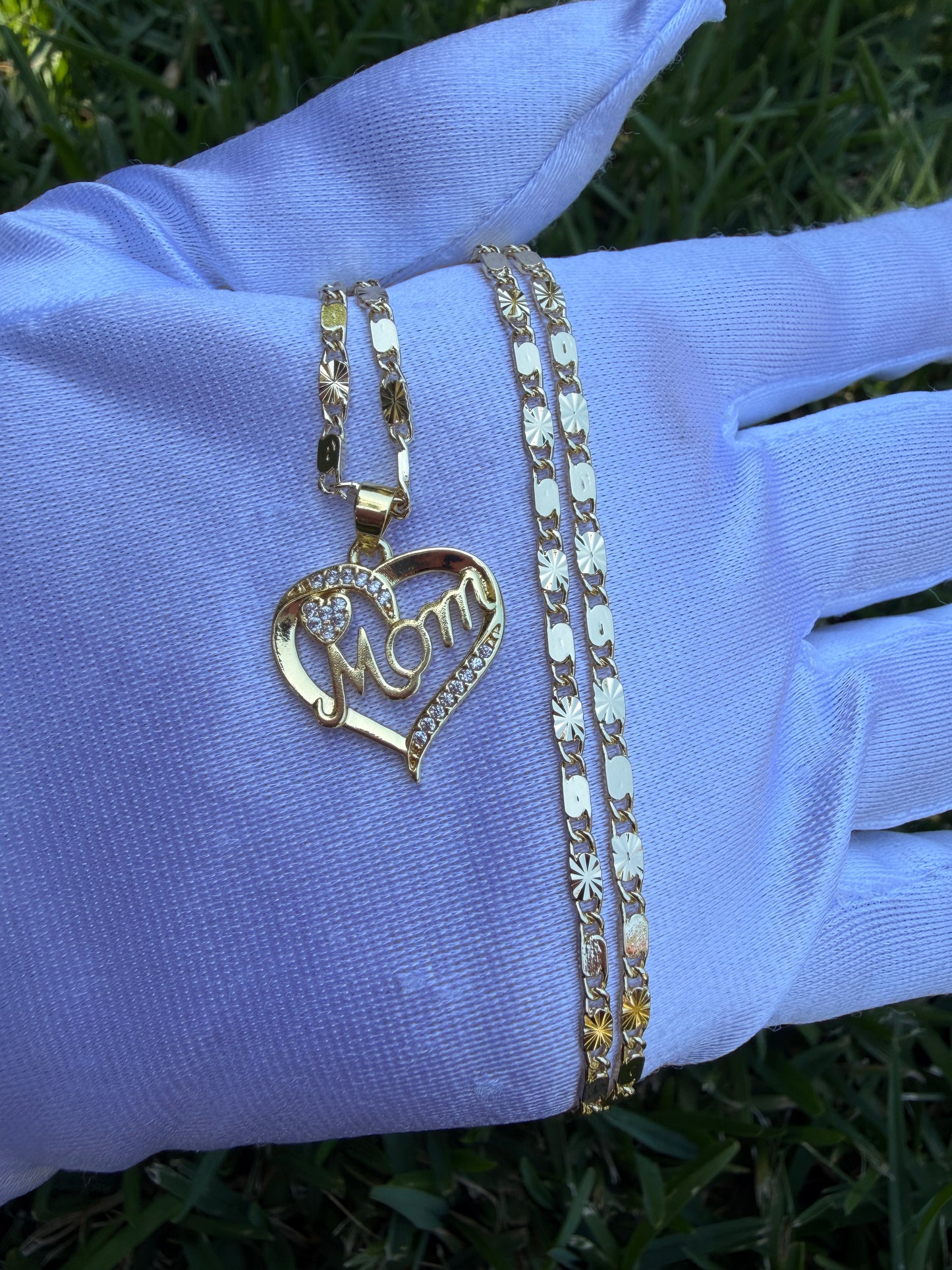 Mom Necklace