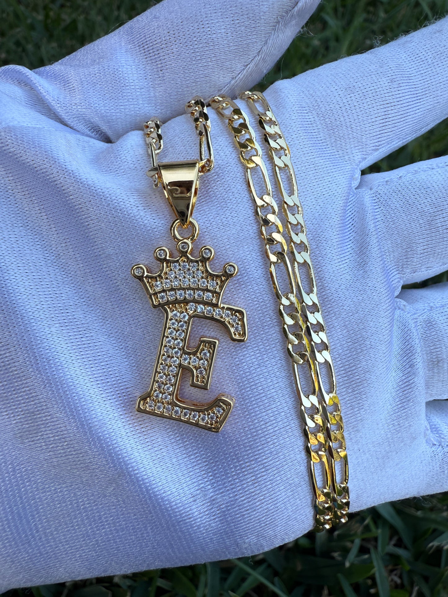 Letter Initial Necklace with Crown Gold Plated Alphabet Pendant for Women 20” inch Chain Fashion Jewelry