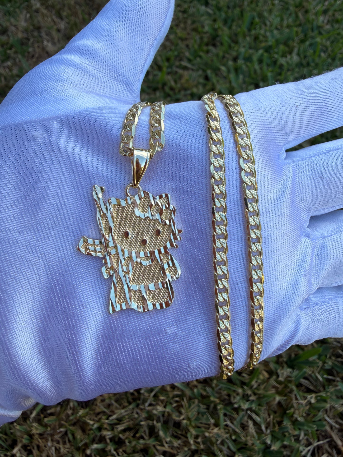 Soldier Kitty Necklace - with Cuban Chain