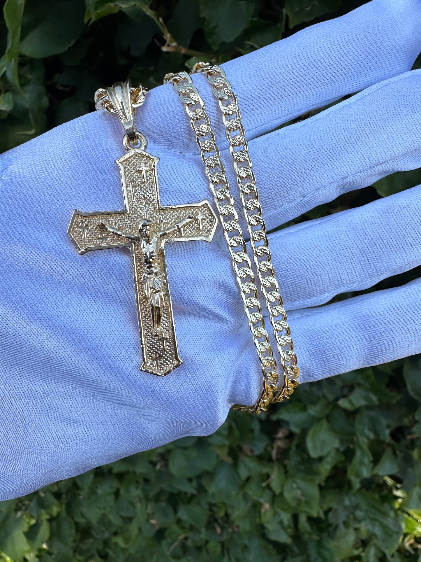 Cross Necklace with Chain Gold Plated