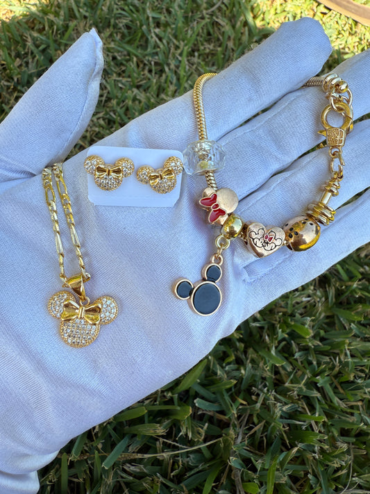 Mouze for Her Set Necklace, Bracelet and Earrings included