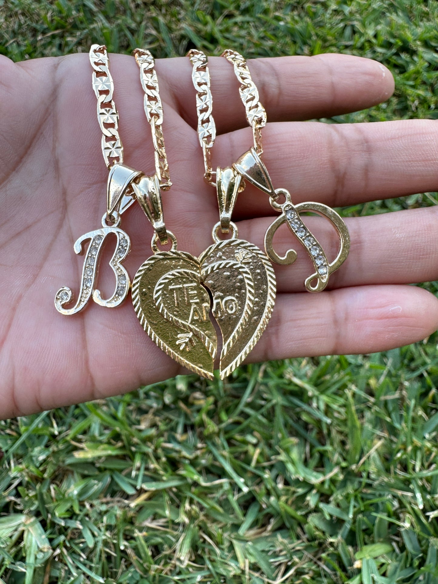 “4ever” Heart Half's Necklace Set for Couples