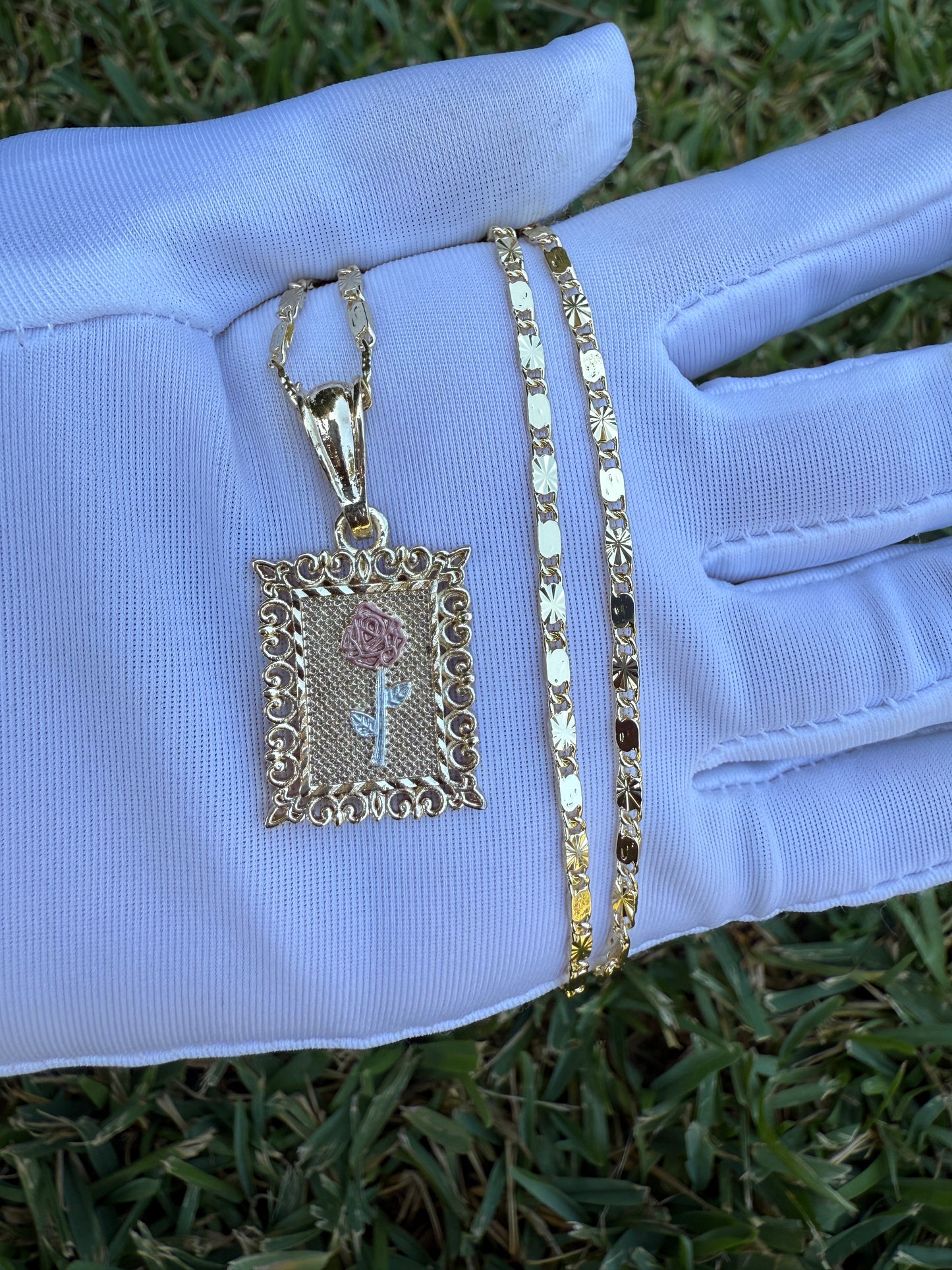 Rose Pedant with Chain Gold Plated Rose Necklace