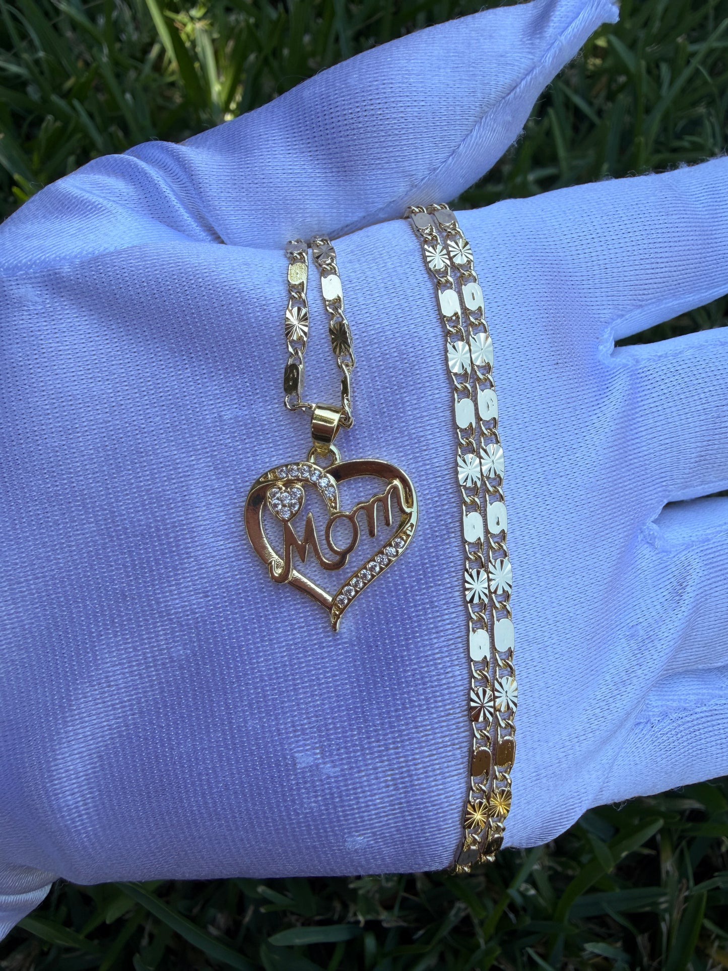 Mom Necklace