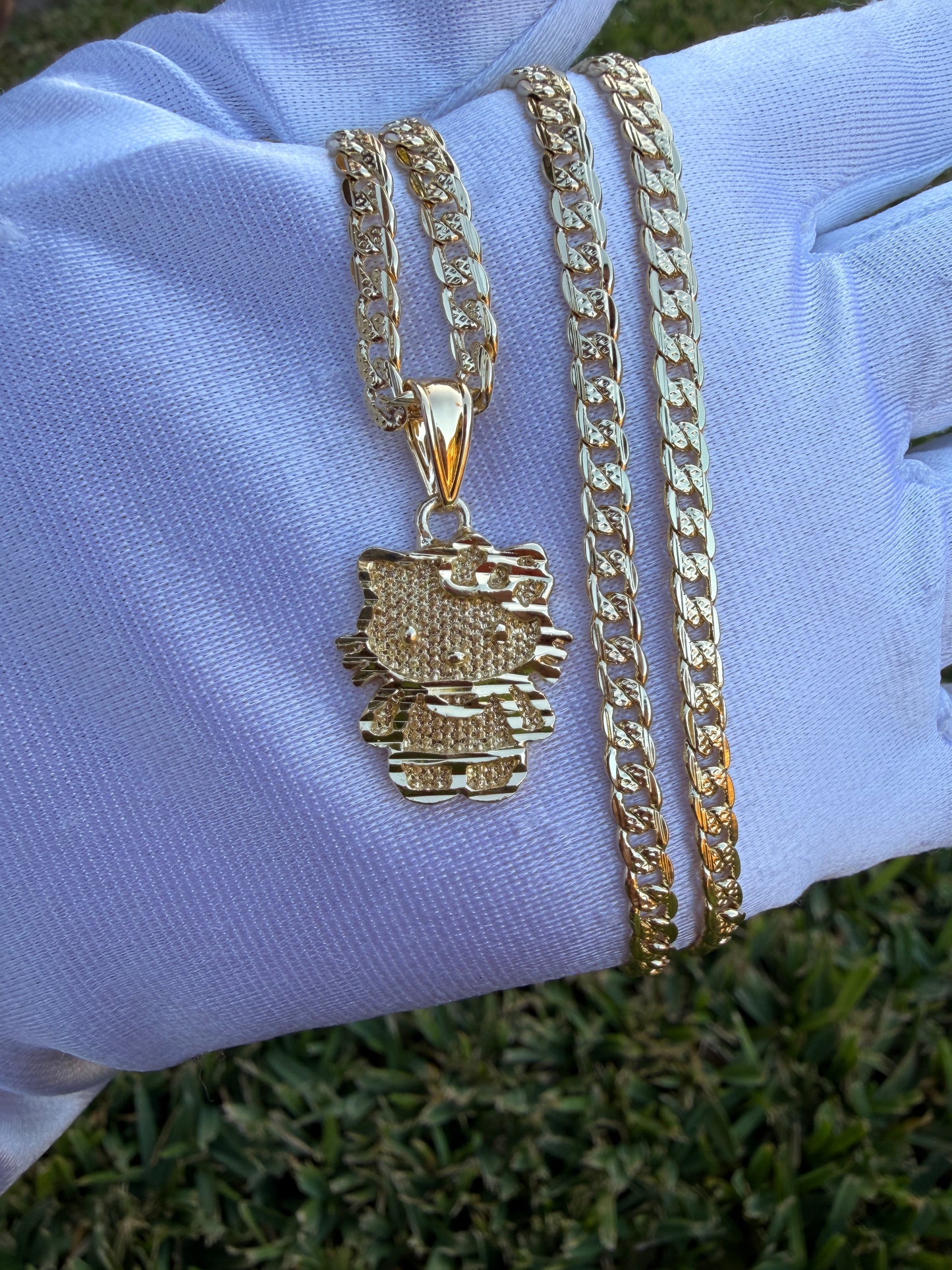 Kitty Gold Plated Cuban Link Necklace – Cute Pendant Necklace – Choose Your Chain Length