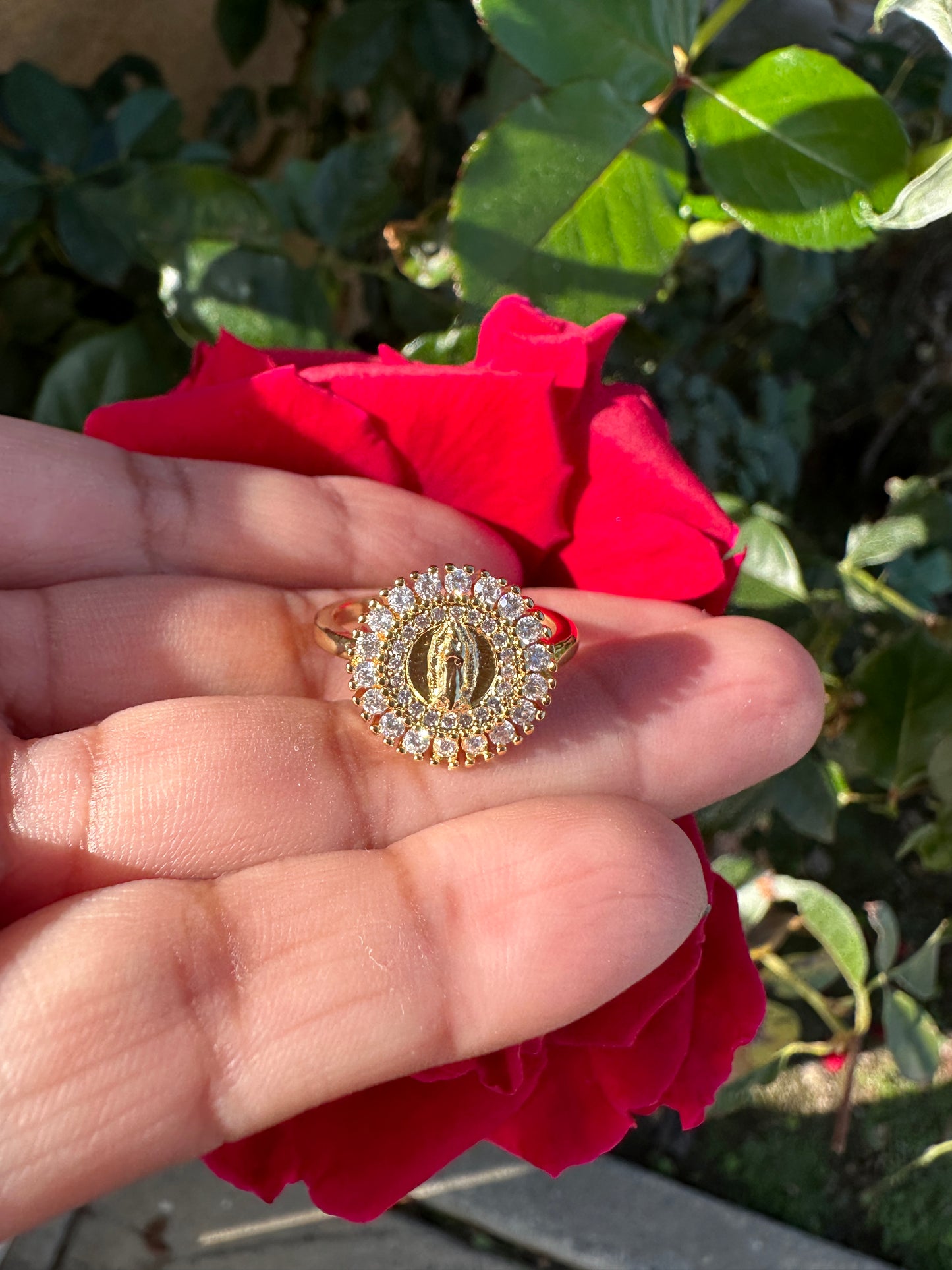 Circle Virgencita Ring Clear Stones Adjustable. Virgin Ring