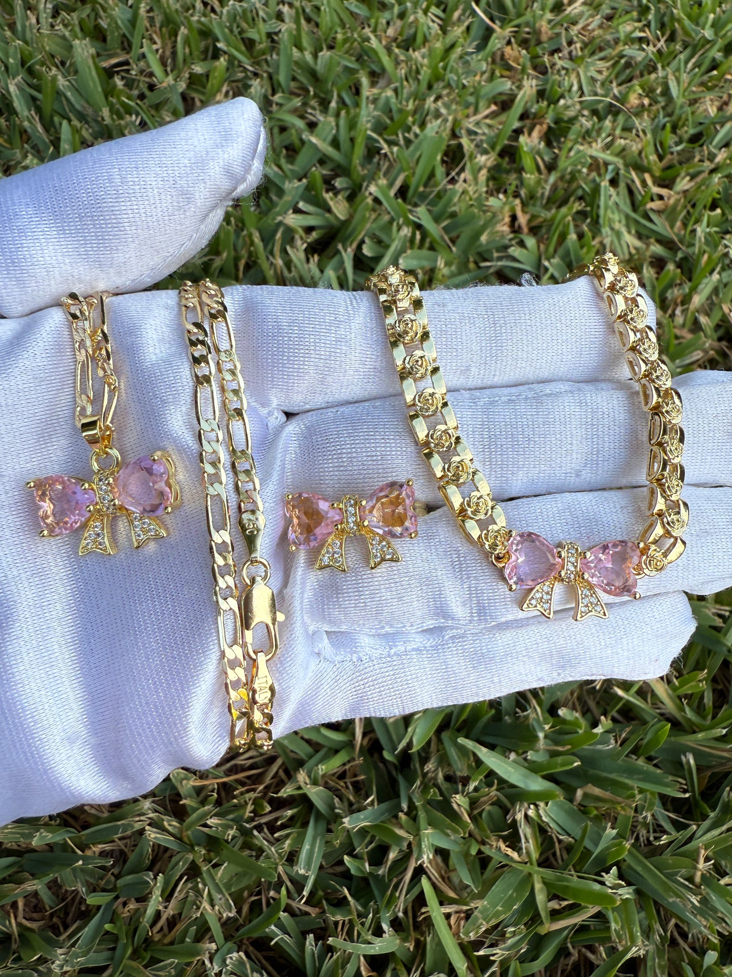 Bow Jewlery Sets Ring Necklace and Bracelet with  Gemstone Accents Gold-Tone Chain Design