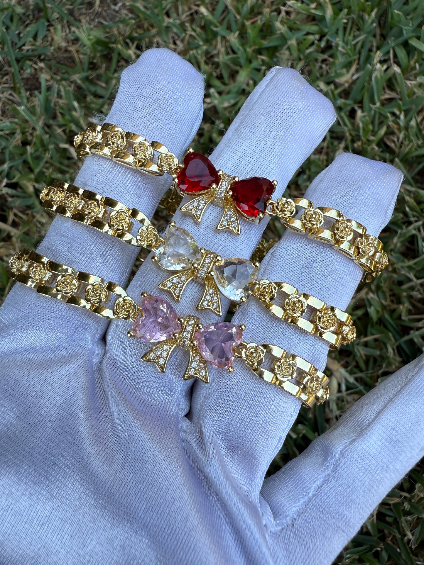 Bow Bracelet for Her - Dainty & Charming Jewelry Gift for Adults - 6-8 Inch Tarnish-Free Bracelet with Delightful Bow Design