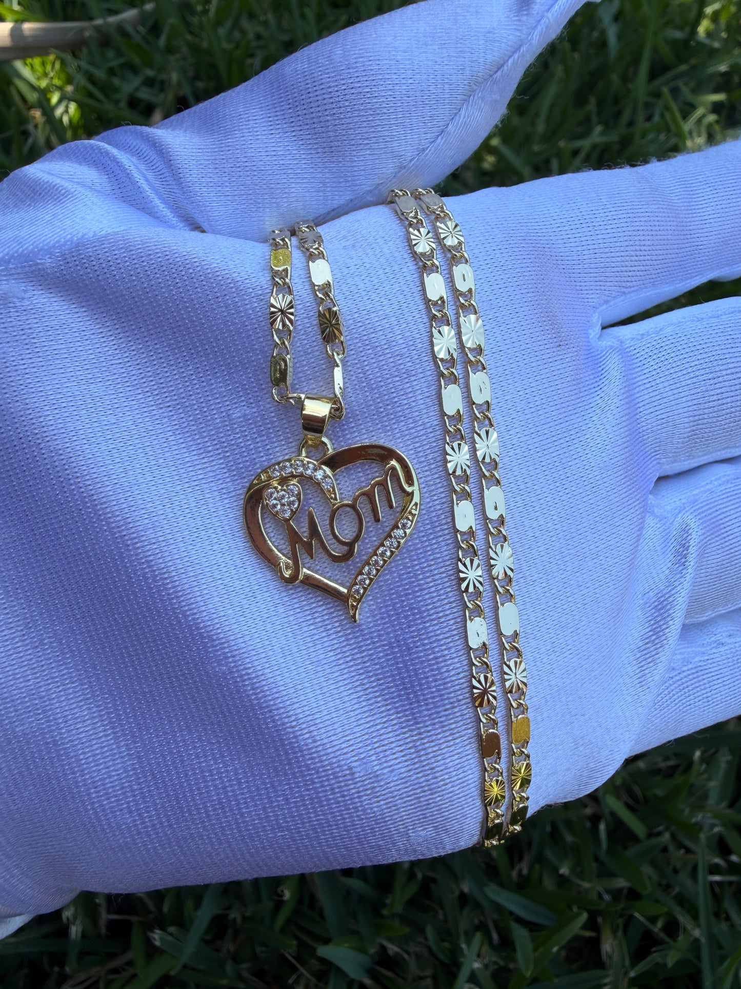 Mom Necklace