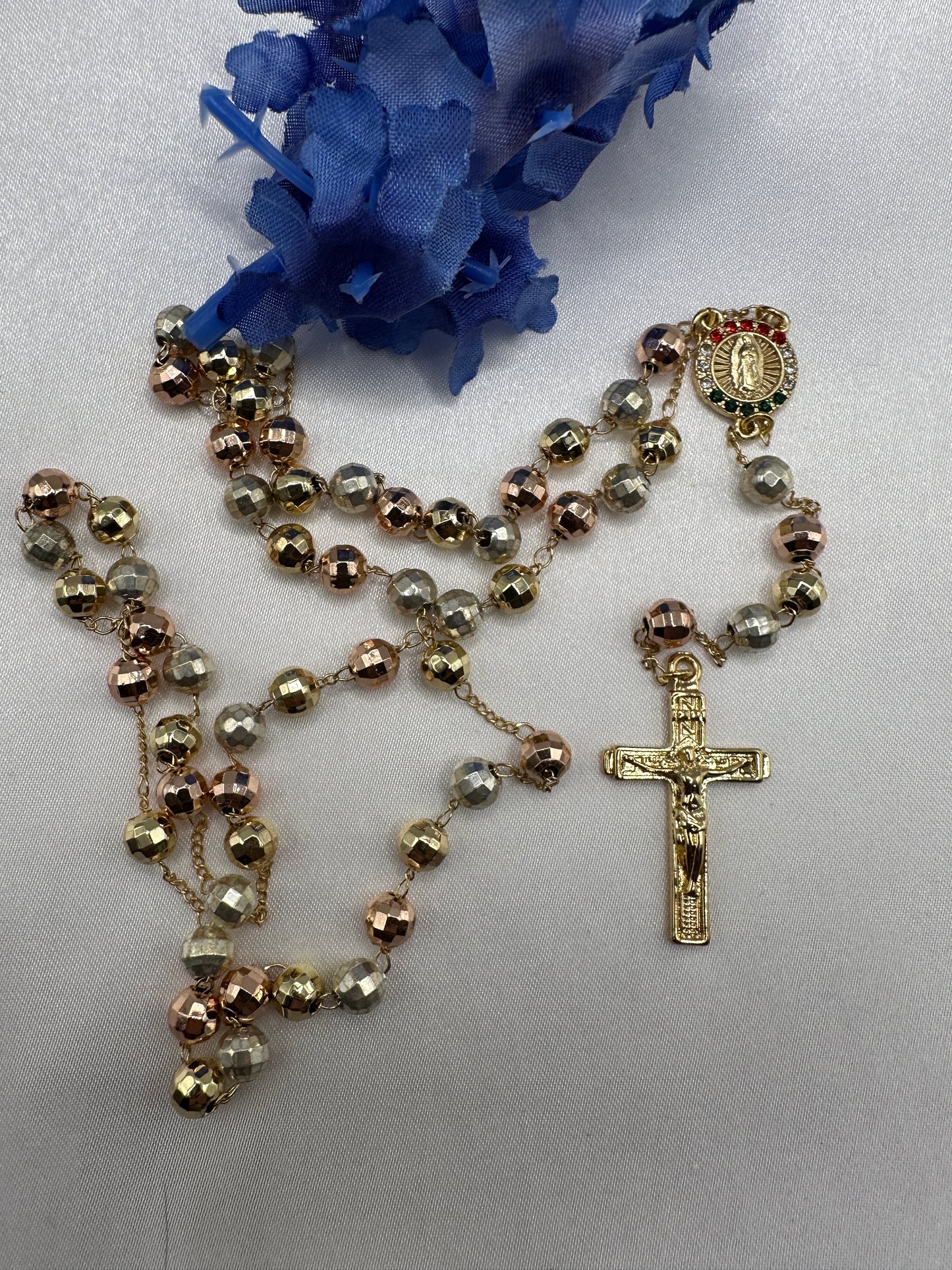 “Loyal” Tricolor Virgin Rosary