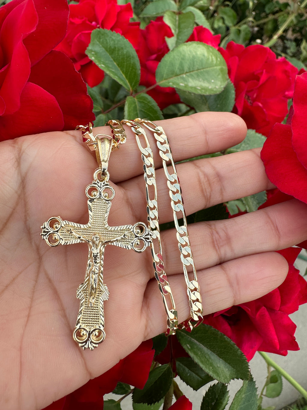 “Thorns” Cross Necklace (crucifix) Gold Plated