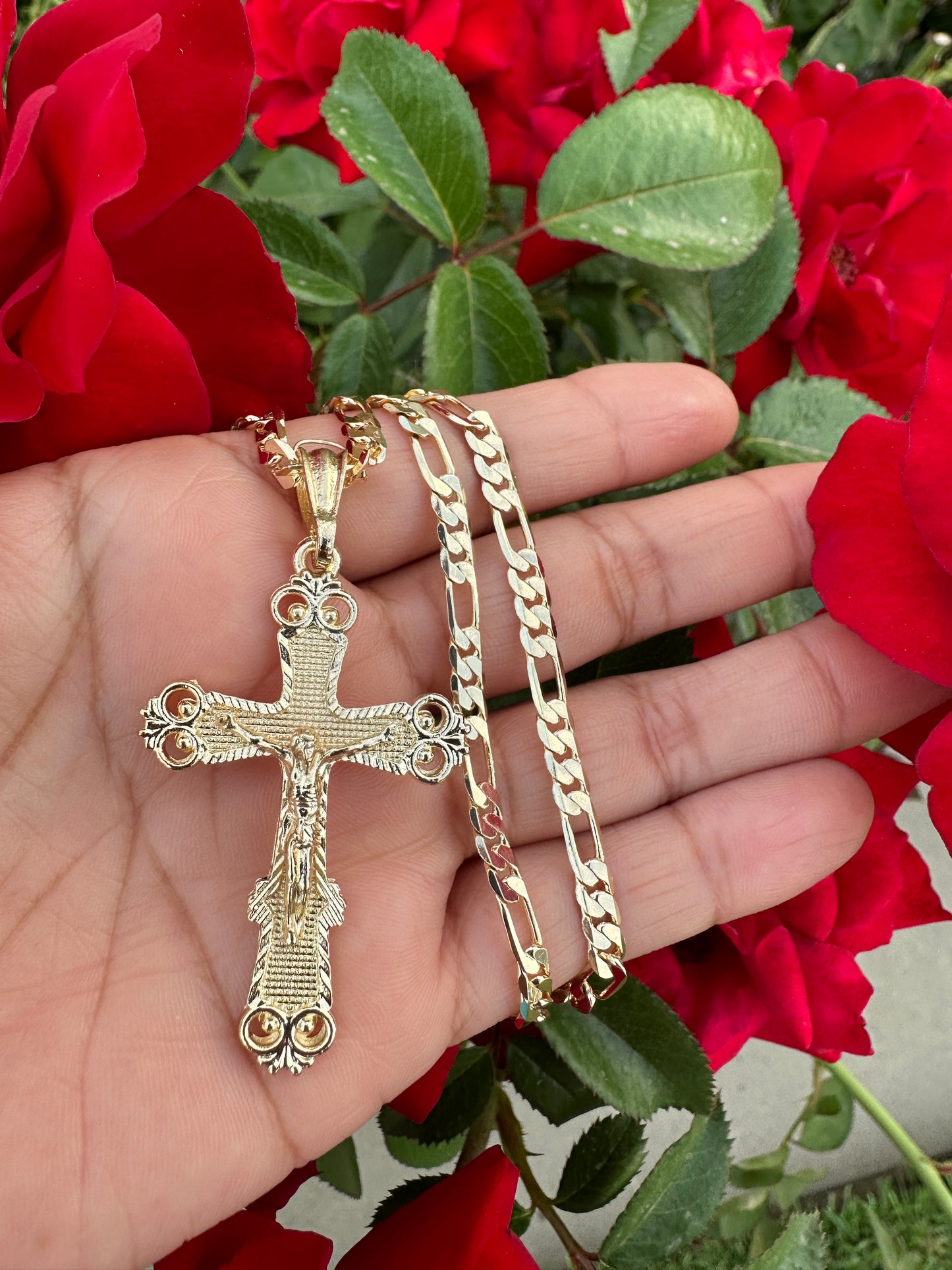 “Thorns” Cross Necklace (crucifix) Gold Plated