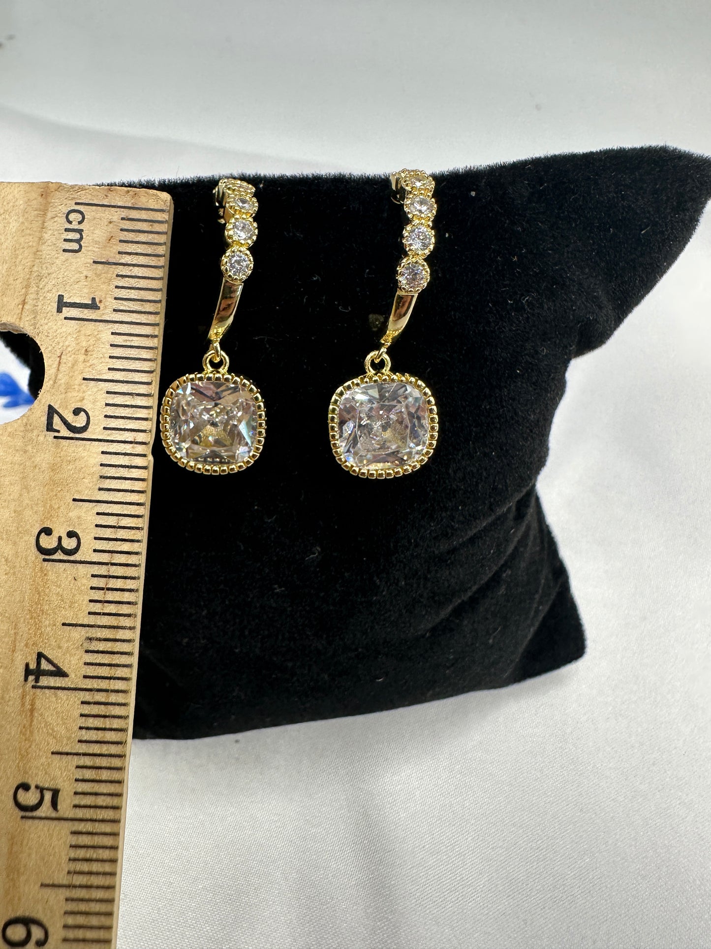 “Andrea” Earring set Gold Plated