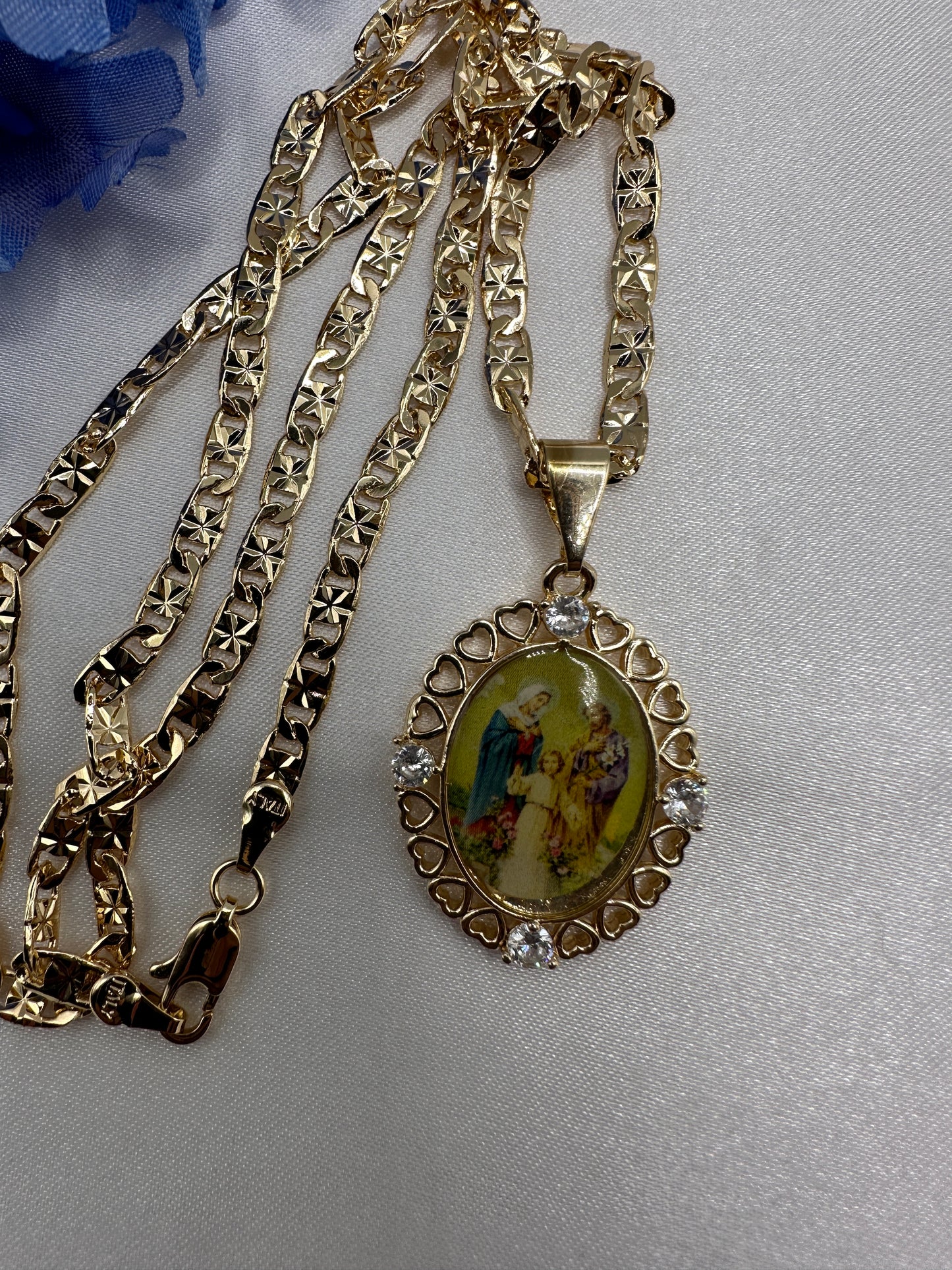 “Sacred Family” Necklace Gold Plated