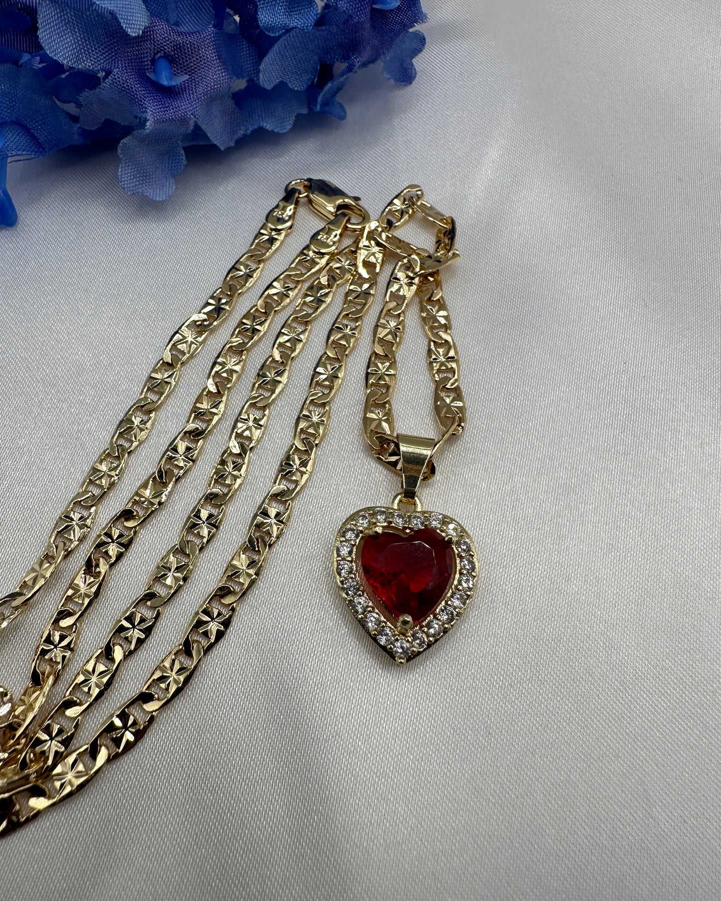 “Red Rock” Heart Diamond Necklace Gold Plated