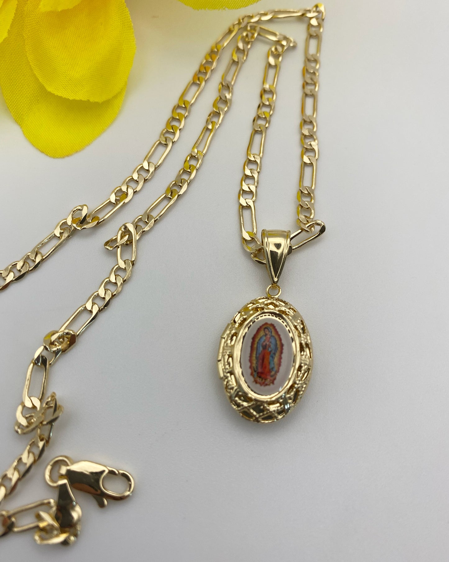 “Virgencita” Virgin Locket Necklace -Gold Plated