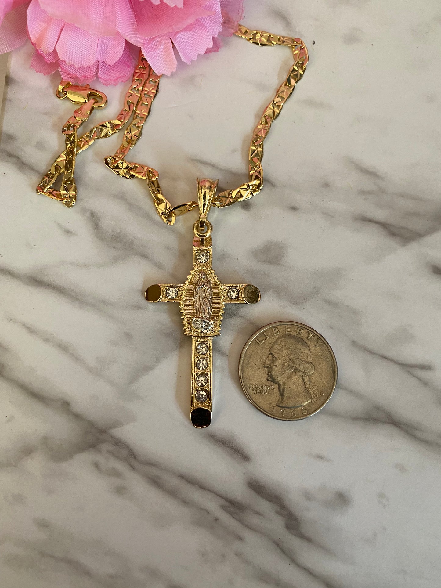 "Friday" Virgin & Cross Necklace Gold Plated