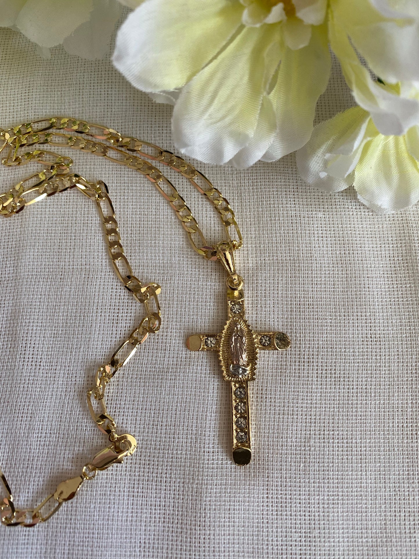 "Friday" Virgin & Cross Necklace Gold Plated