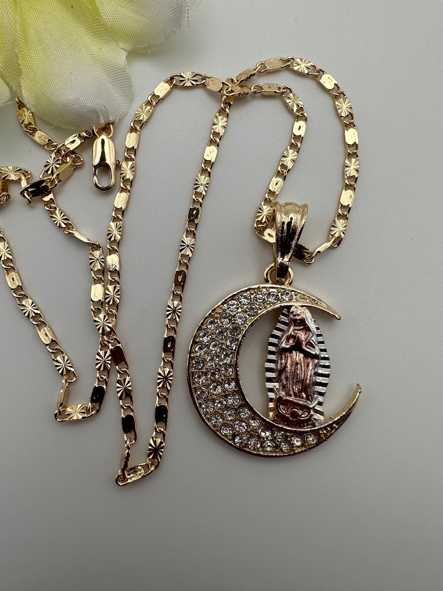 “World” Virgin half Moon Necklace Gold Plated