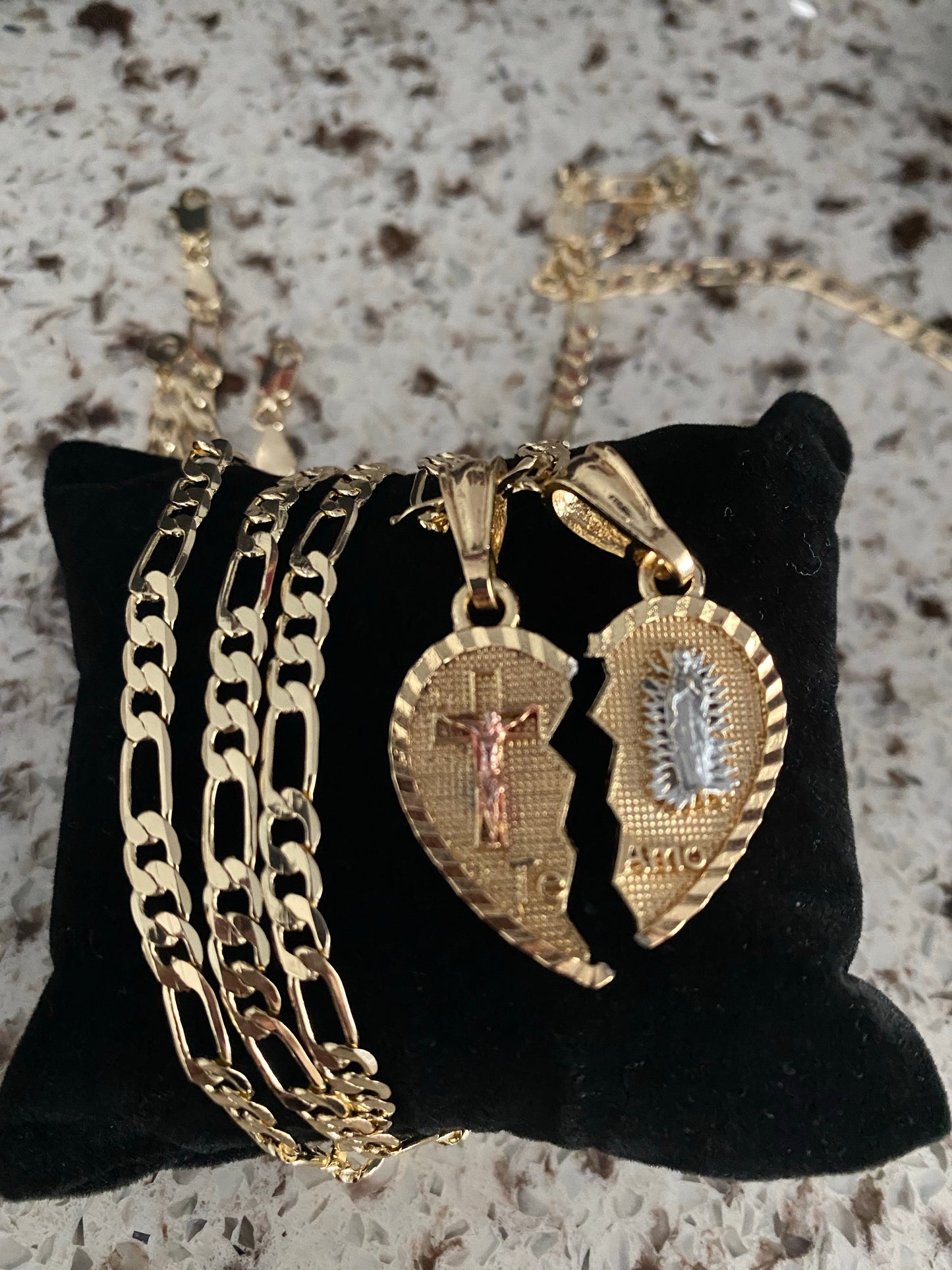 "Te Amo" Necklace Set w/ Virgin and Cross. - Gold Plated