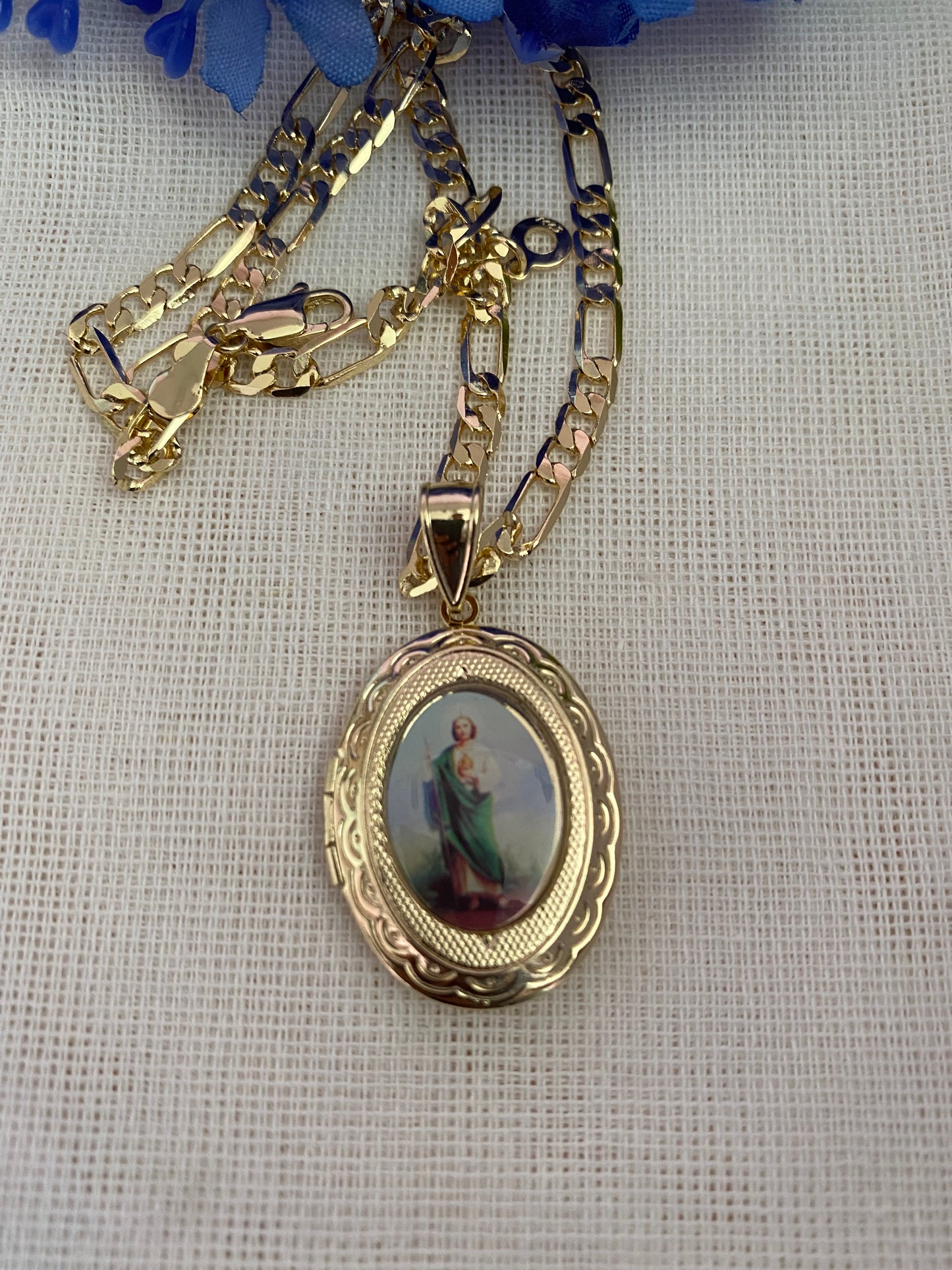 “Memories” St Jude Locket -Gold Plated