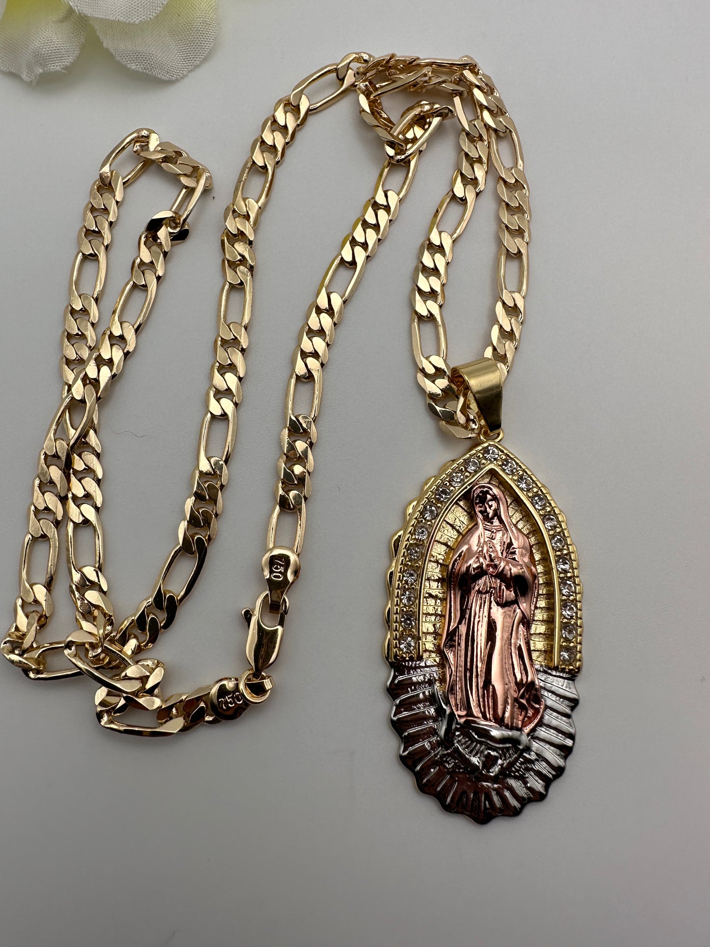 “Mia” Virgin (Virgen) Necklace Tricolor Gold Plated 18k