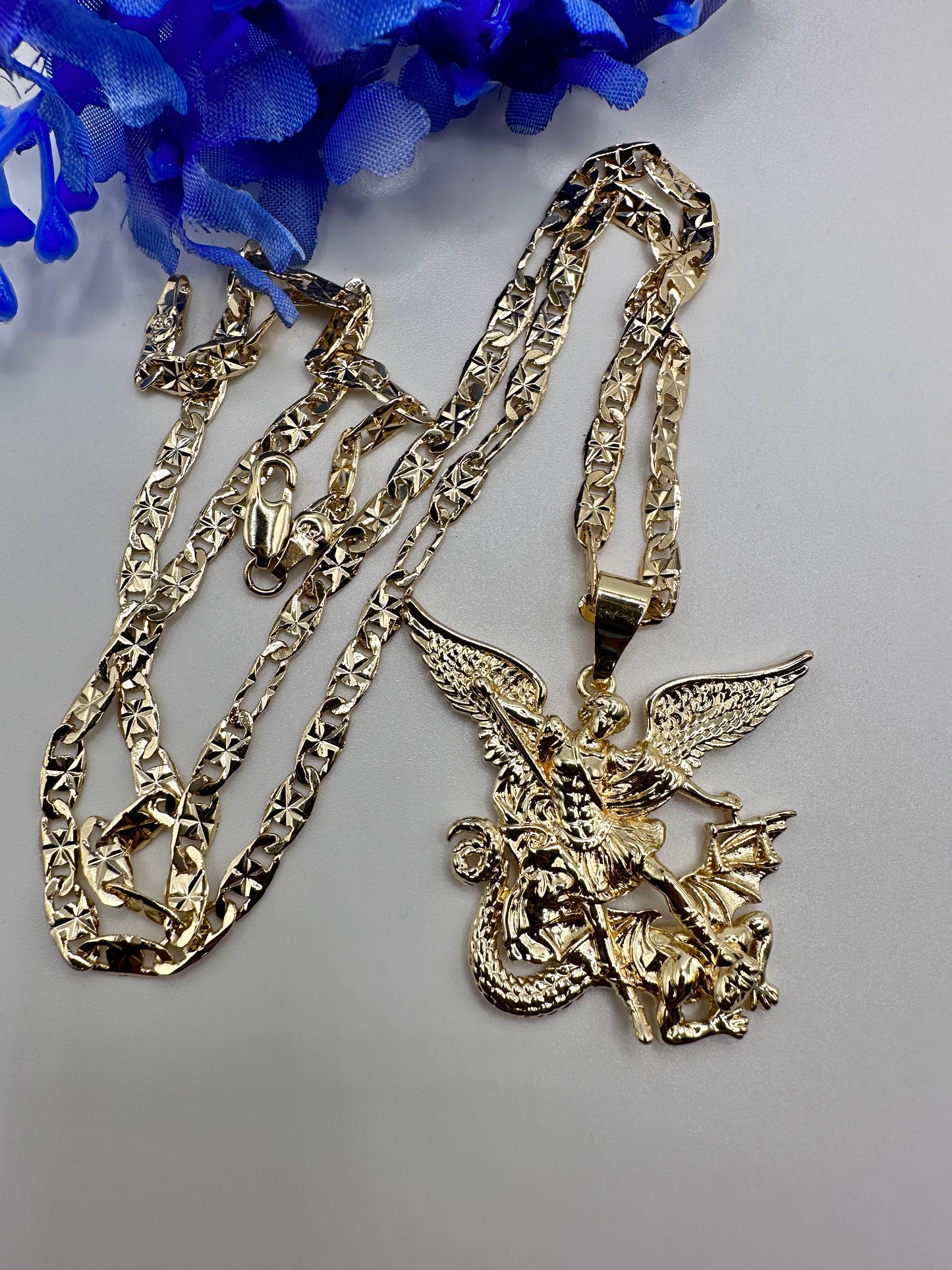 "St Michael " Archangel Necklace 24”. 14k Cadena de San Miguel Arcangel Oro Laminado. Saint Michael