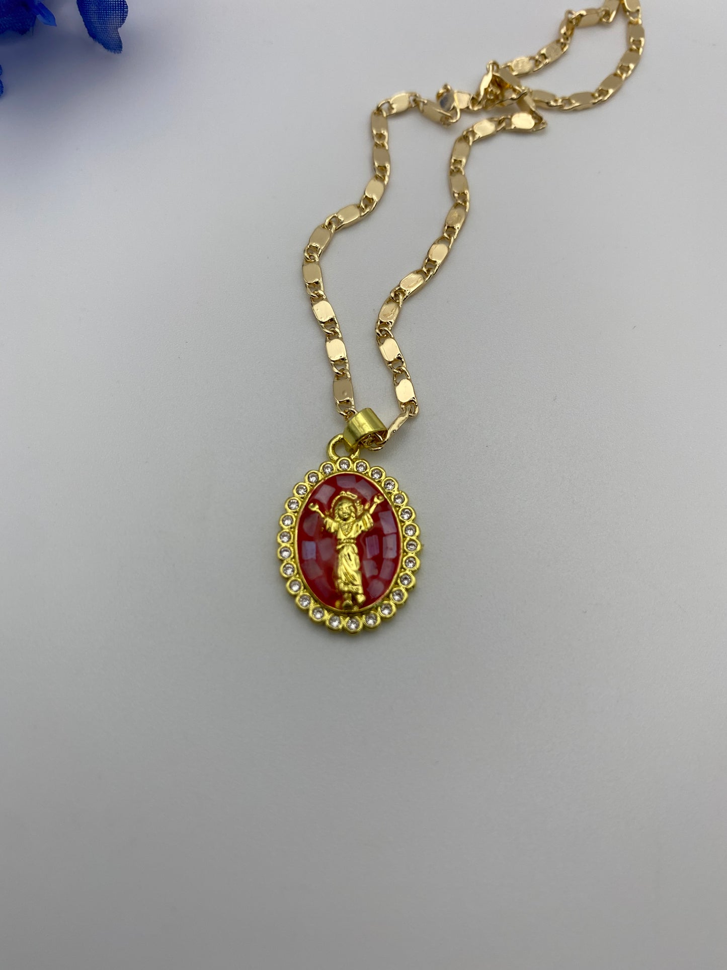 “Baby Jesus” Necklace Gold Plated , Niño Dios Cadena Oro Laminado