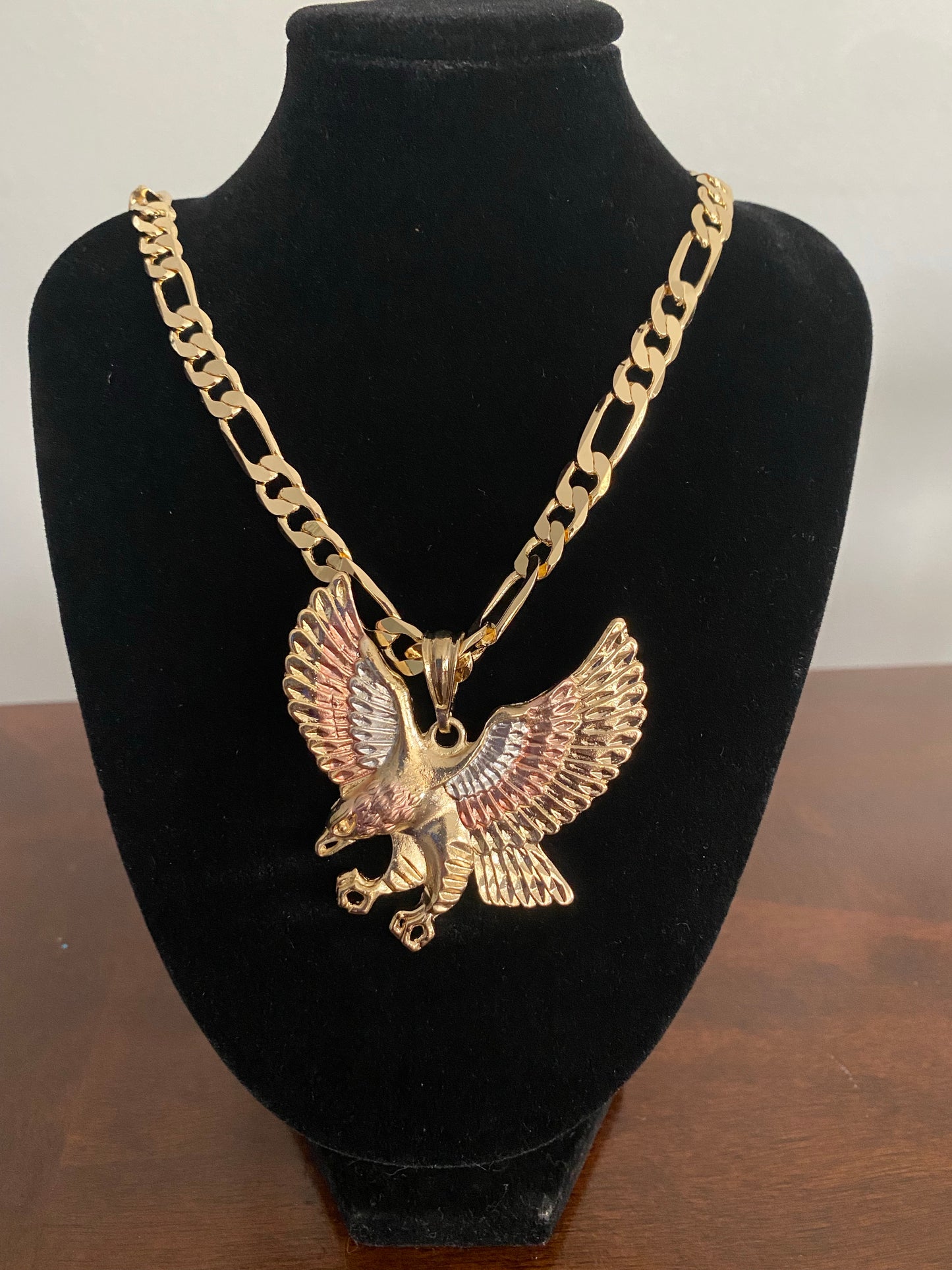 “Eagle” Necklace with Thick Chain. -Gold Plated