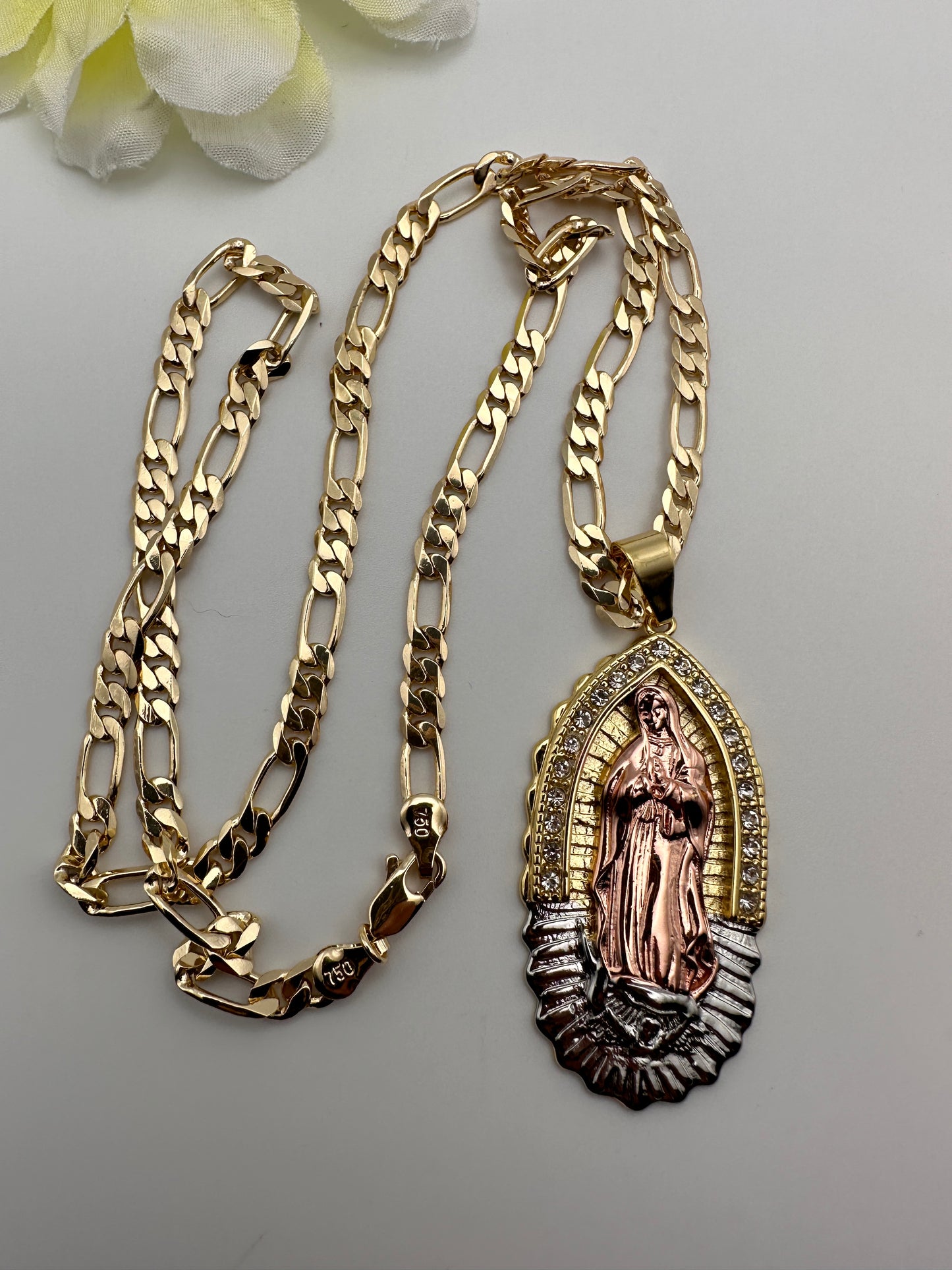 “Mia” Virgin (Virgen) Necklace Tricolor Gold Plated 18k