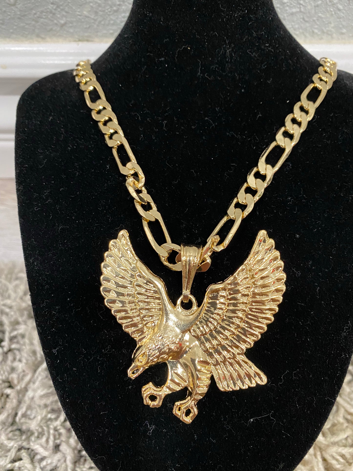 “Eagle” Necklace with Thick Chain. -Gold Plated