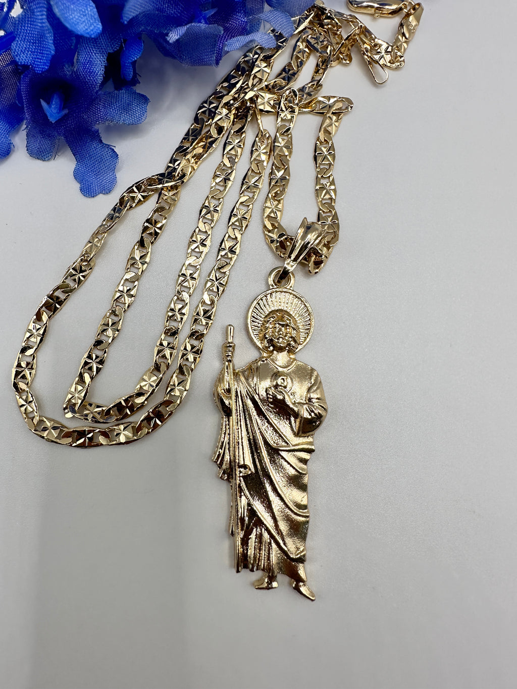 "Miracle" Saint Jude Necklace Gold Plated . (San Judas)