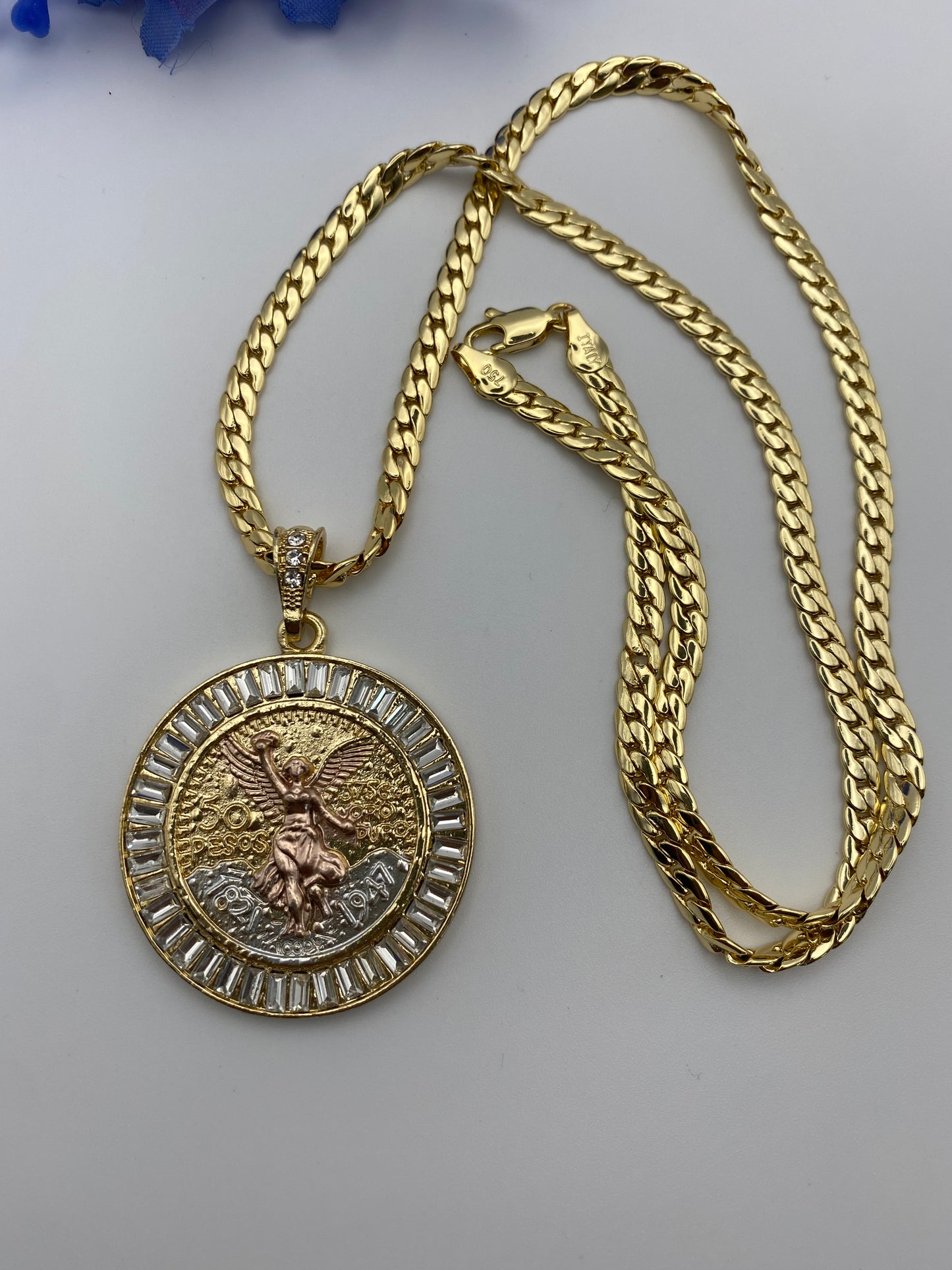 Centenario " Mi amigo" Gold Plated Necklace with Chain .