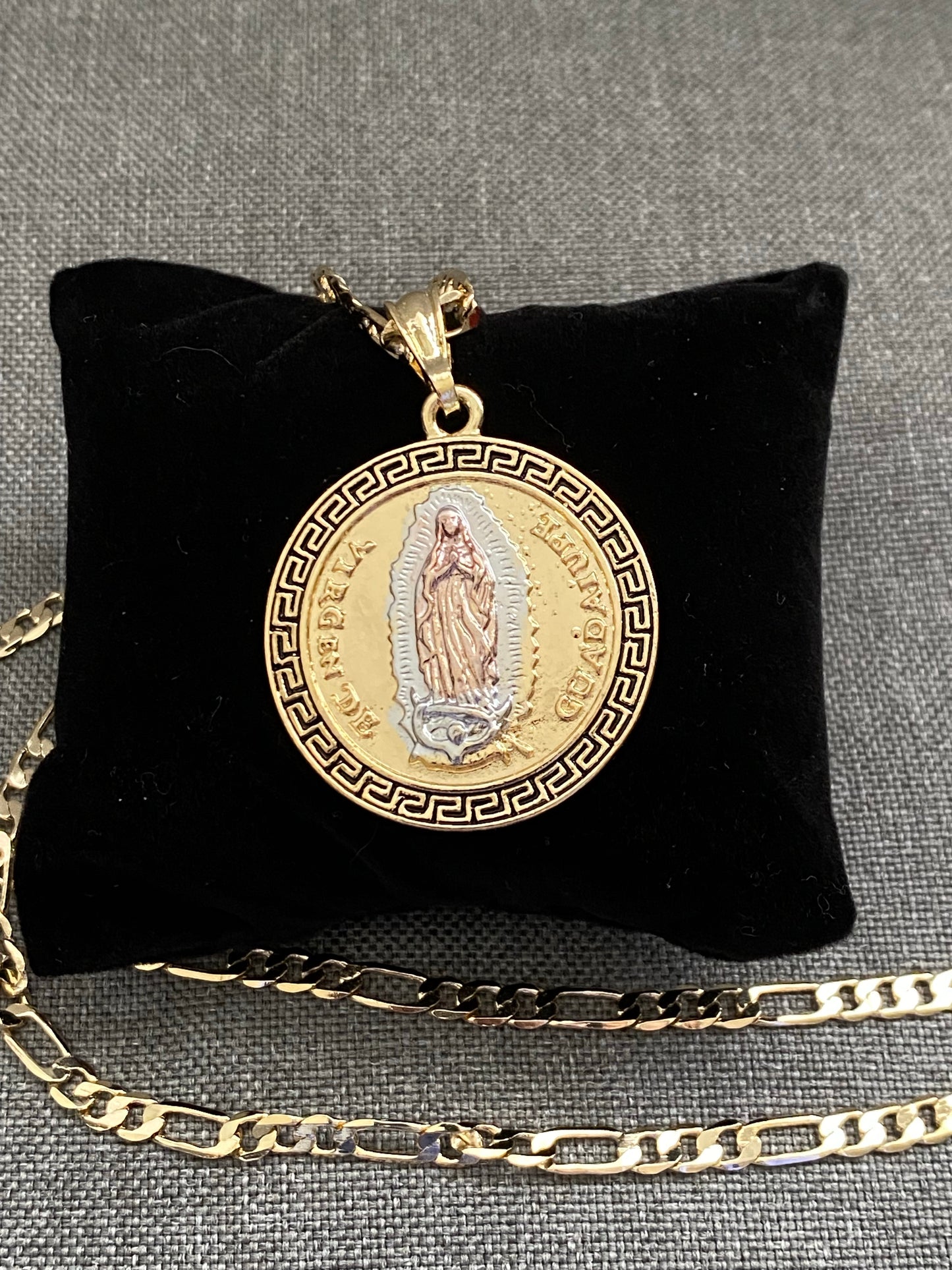 "My Coin" Virgin Necklace 14k Gold Plated